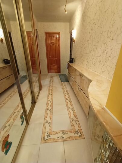 2-к. квартира, 50 м², 3/9 эт.