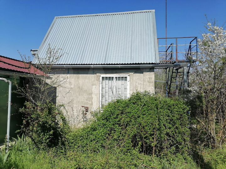 Дача 42 м² на участке 3 сот.