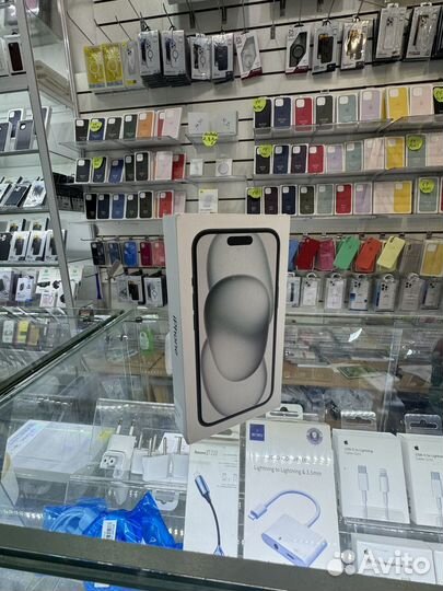 iPhone 15, 128 ГБ
