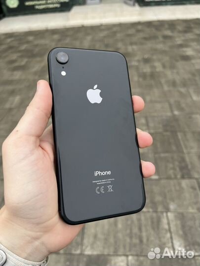 iPhone Xr, 64 ГБ