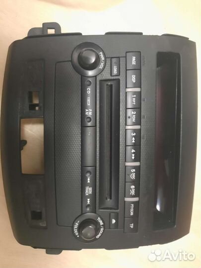 Автомобили магнитола бу Mitsubishi Outlander xl