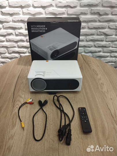 Проектор Everycom YG625