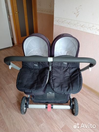 Коляска для двойни