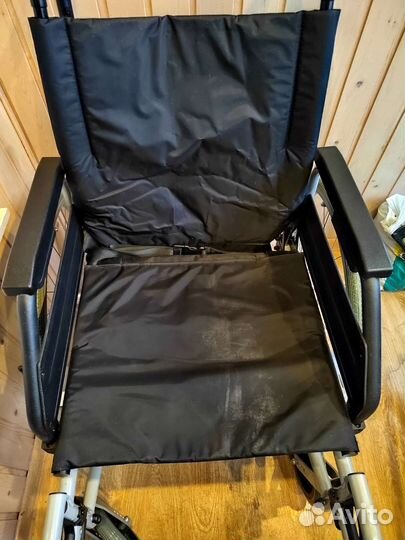 Коляска инвалидная