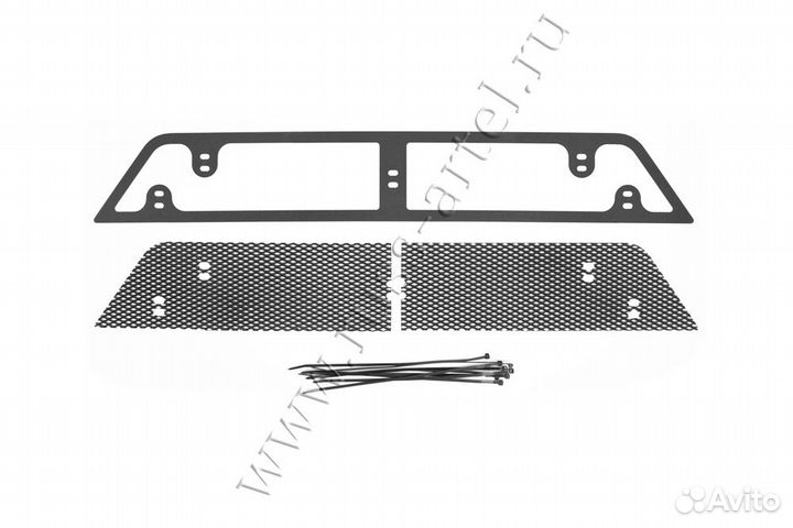 Защ.сетка решетки бампера Toyota Rav4 SRT-137102