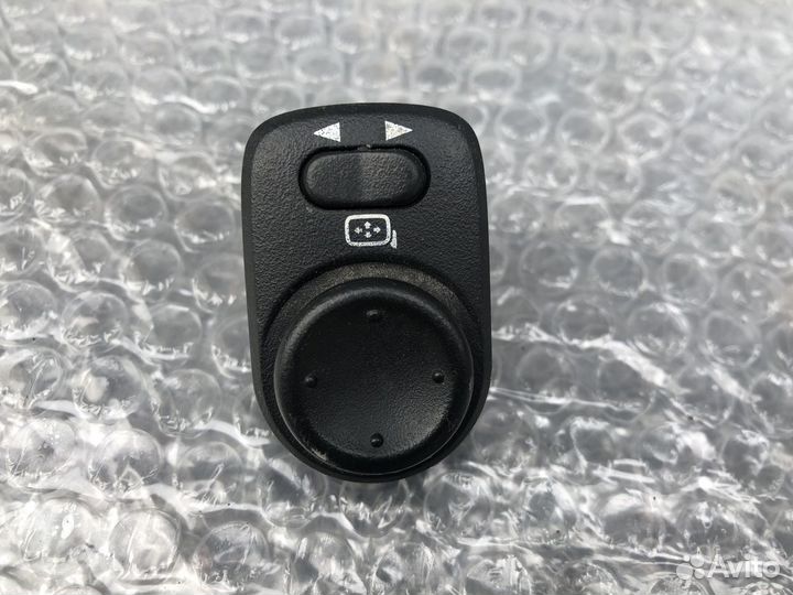 Блок регулировки зеркал Chevrolet Camaro V 10-15