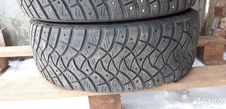 Dunlop SP Winter Ice 03 195/60 R15 92T