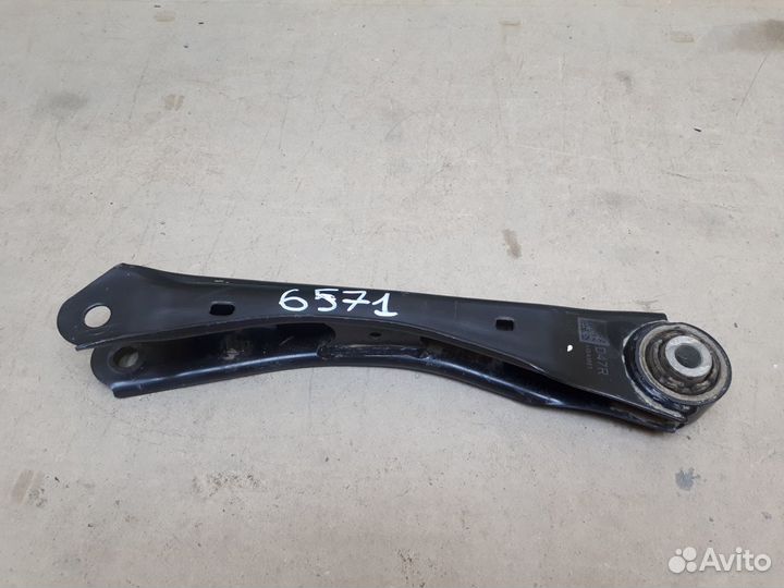 Рычаг задний правый Hyundai Sonata 7