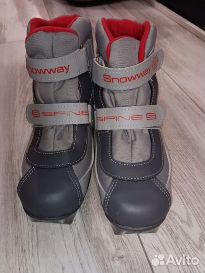 Лыжные ботинки р37-38
