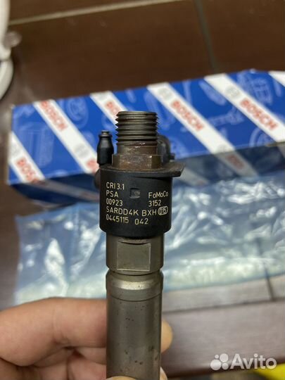 Продам топливную форсунки Land Rover Freelander 2