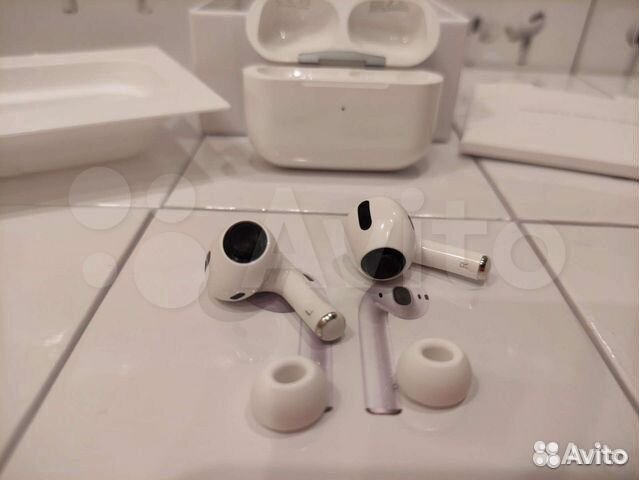 AirPods Pro + наушники Monster Beats в подарок