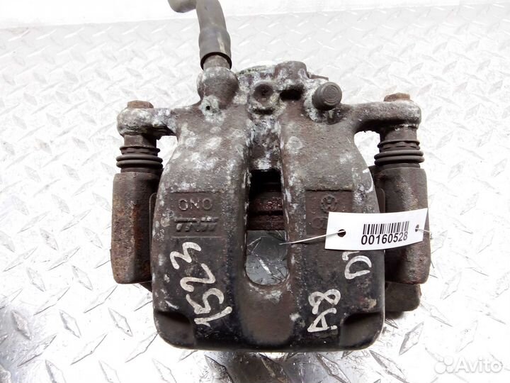 Суппорт задний правый Audi A8 D3