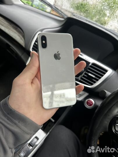 iPhone X, 256 ГБ