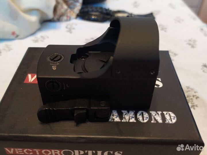 Прицел коллиматорный Vector Optics scrd-17