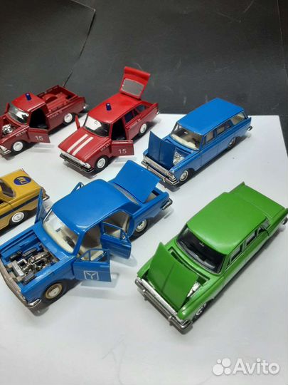 Коллекционные советские модели 1:43 агат/тантал