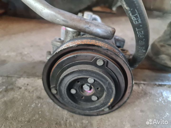 Компрессор кондиционера Mazda, Z0010923A