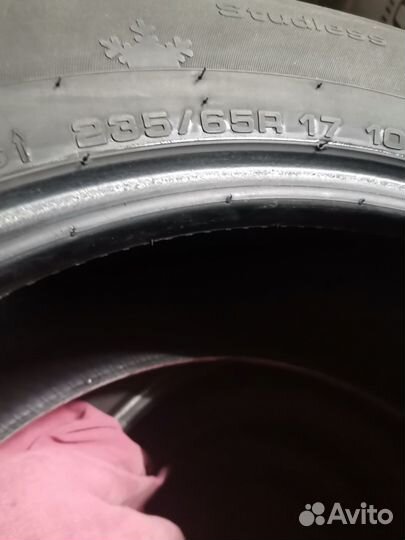 Kumho I'Zen KW31 235/65 R17