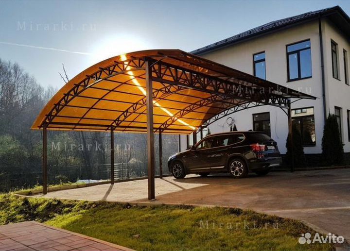 Навес из поликарбоната