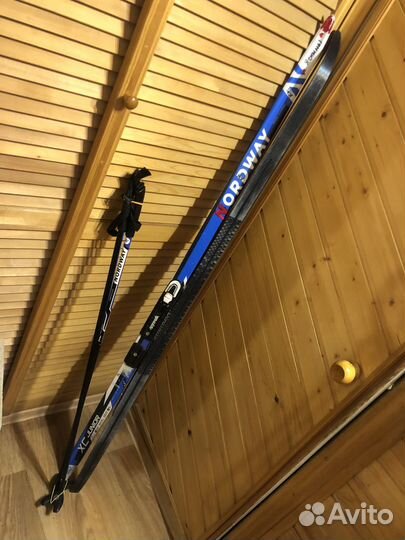 Беговые лыжи с палками