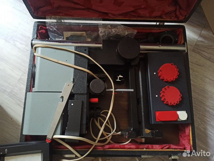 Портативный фотоувеличитель СССР упа 725