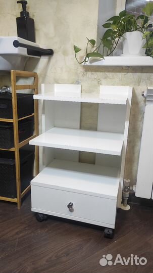 Тележка косметологическая