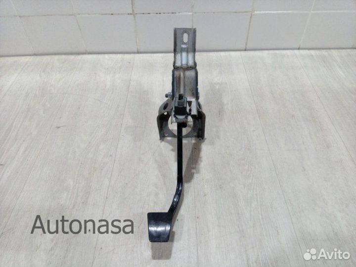 Педаль тормоза Hyundai Solaris 2 2017