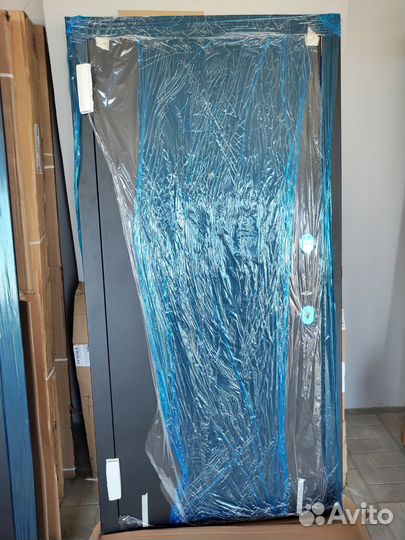 Дверь входная металлическая новая