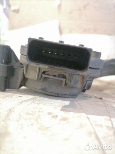 Педаль газа Opel Astra GTC