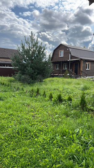 Дом 100 м² на участке 8 сот.