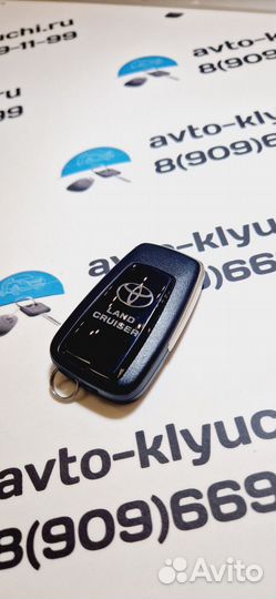 Ключ Toyota Land Cruiser Prado 14FCH