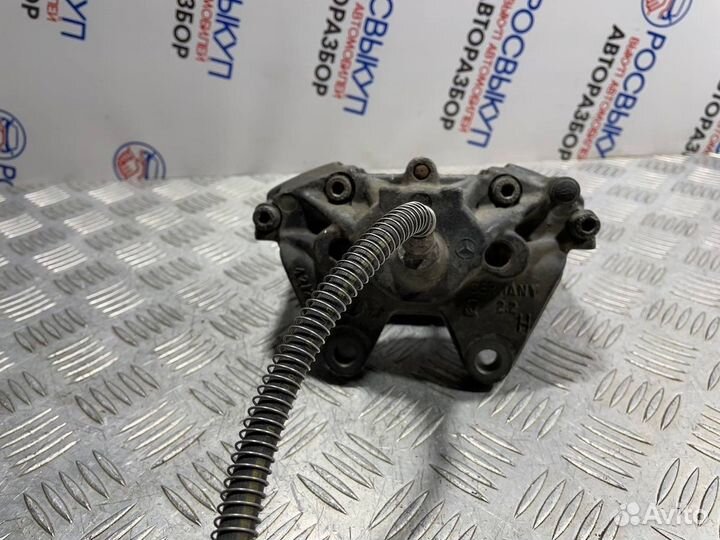 Суппорт Mercedes-Benz W220