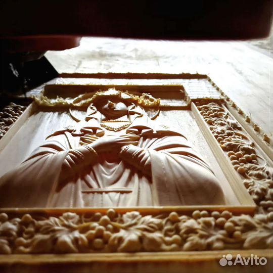 Икона из дерева