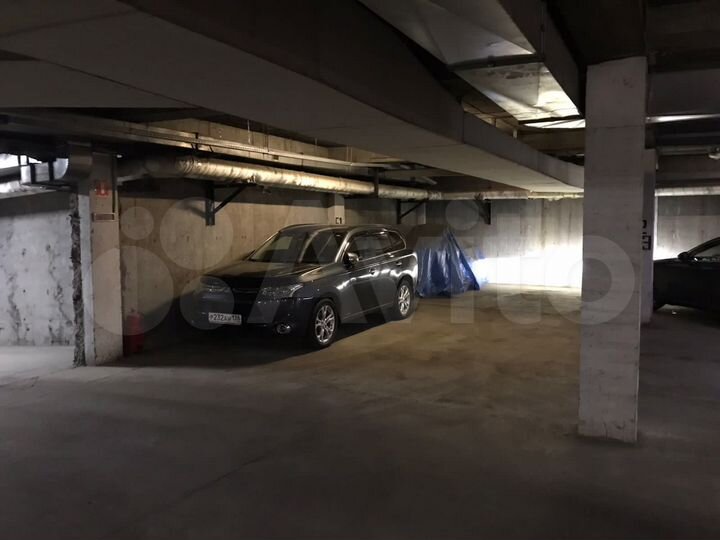 Машиноместо, 15 м²