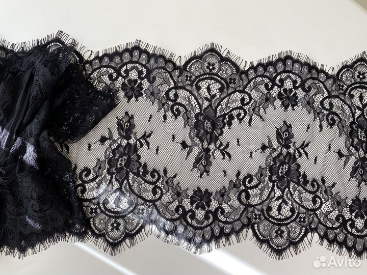Кружево Шантильи белое+ чёрное, цена за всё