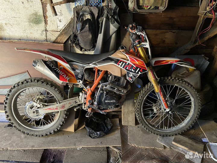 Regulmoto Athlet 250 21/18