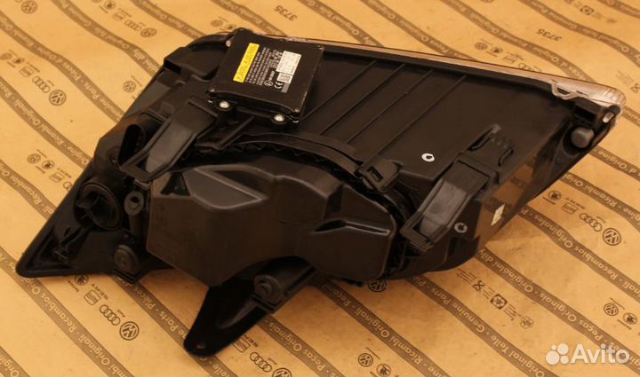 Фара правая ford focus 2 II RS 05-08 xenon