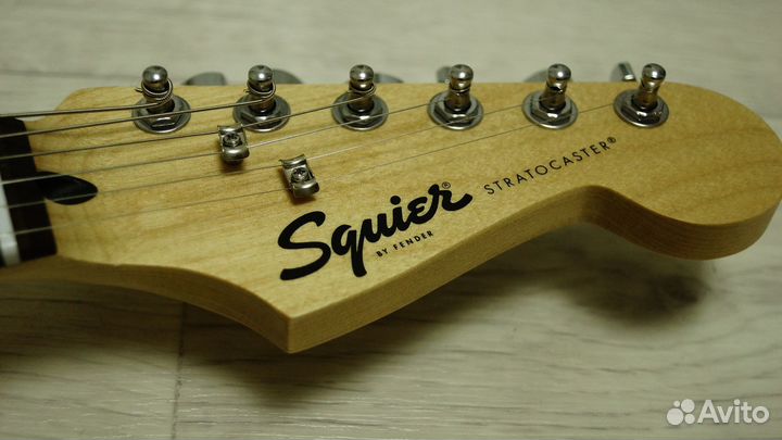 Электрогитара fender stratocaster