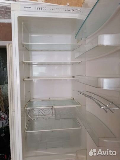 Холодильник бу рабочий