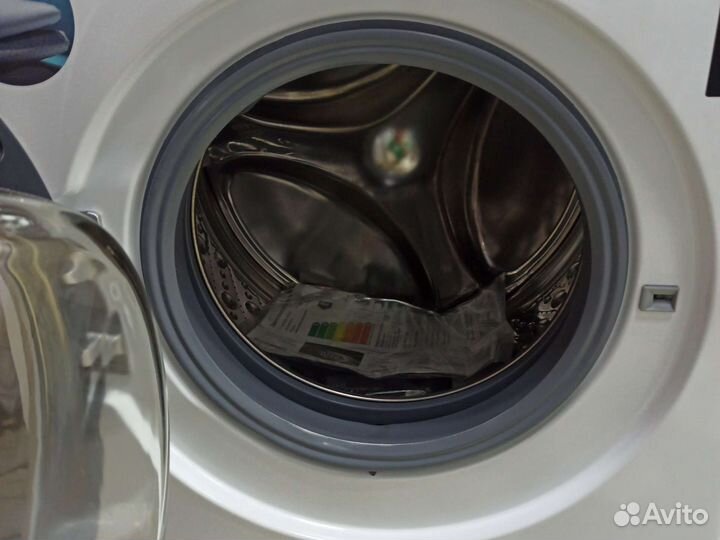 Стиральная машина Hisense wfqy7014V