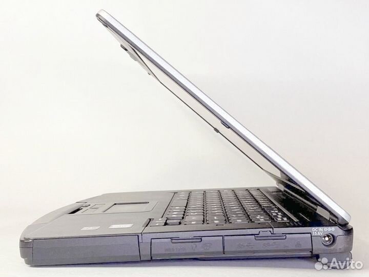 Panasonic CF-53 MK-4 8Gb SSD 320Gb intel HD graphi