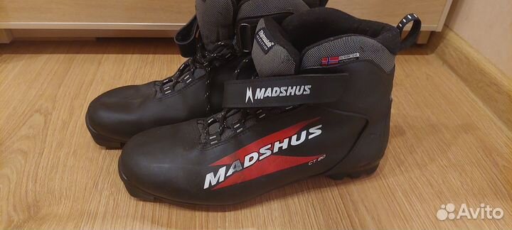 Лыжные ботинки классические Madshus. 44 р