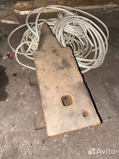 Кузнечная наковальня