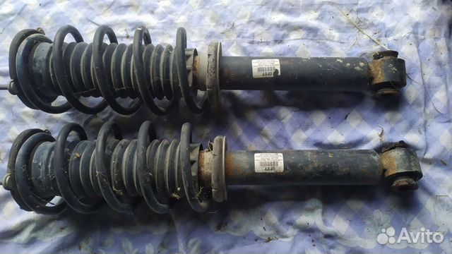 Пежо 407 передняя стойка