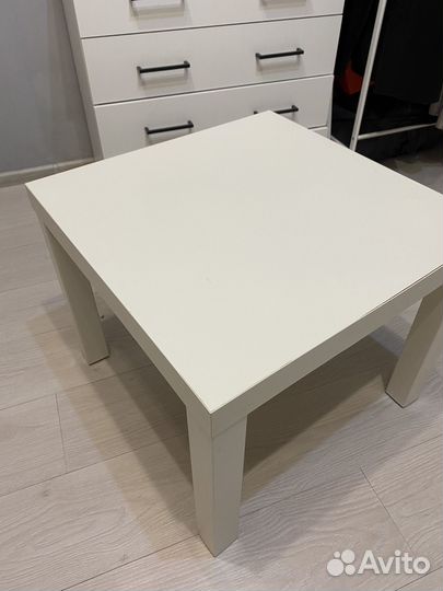 Стол маленький