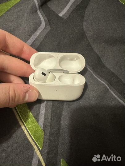 Airpods pro (2 поколения) оригинал