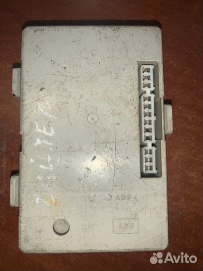 Блок комфорта Toyota Chaser GX90 1JZ-G 1993