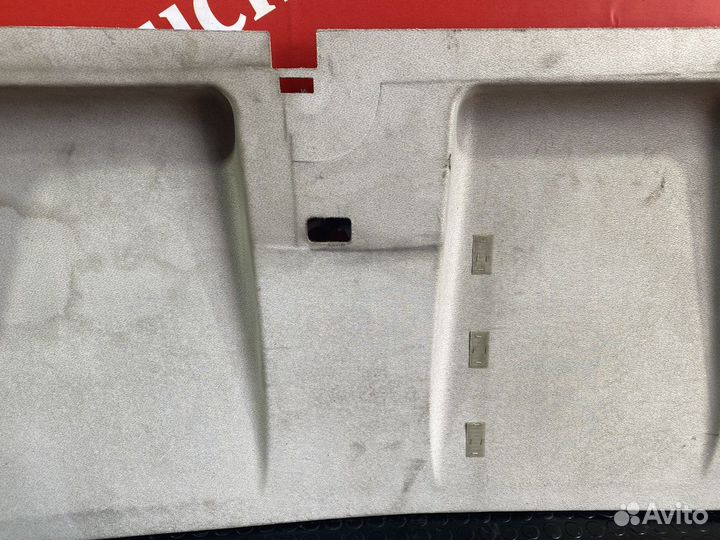 Обшивка салона левая Daf XF106