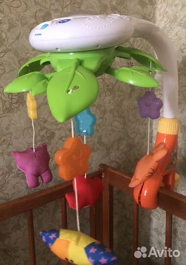 Мобиль, музыкальная карусель