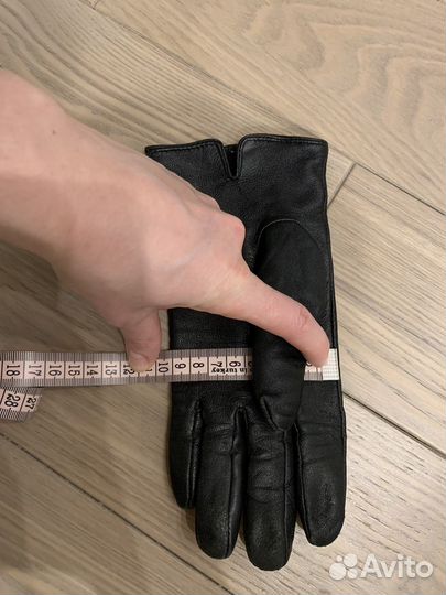 Перчатки кожаные женские