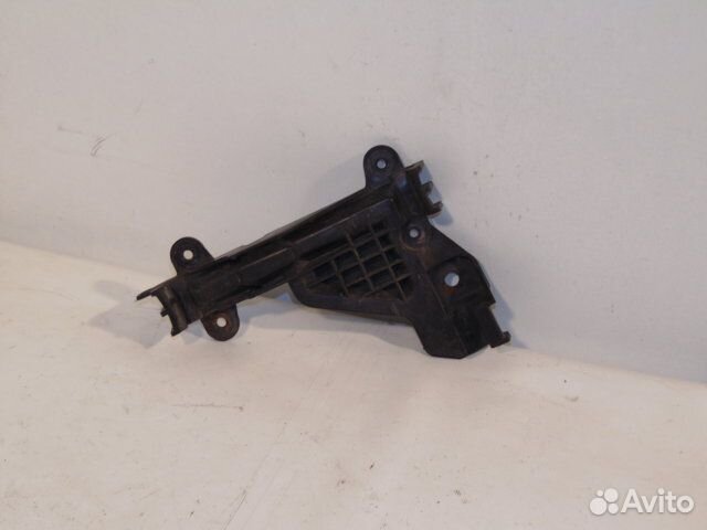 Направляющая бампера заднего